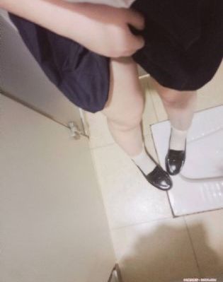 爱爱免费观看
